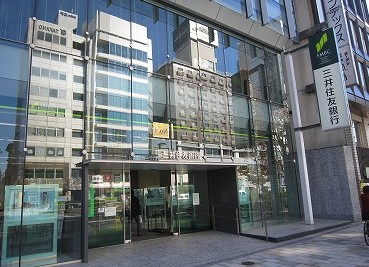 銀行　三井住友銀行青山支店（銀行）まで448m
