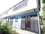 建物外観　駐車場付のテラスハウスです