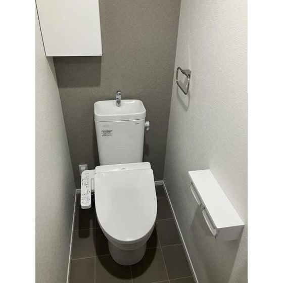トイレ　※同タイプ別部屋写真。現況優先※