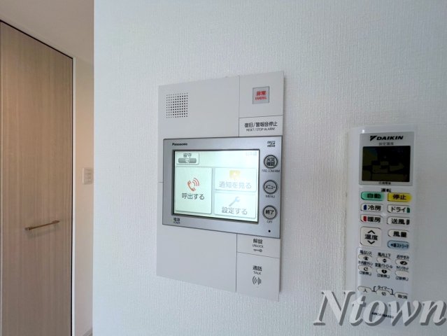セキュリティ　モニター付きインターフォンです