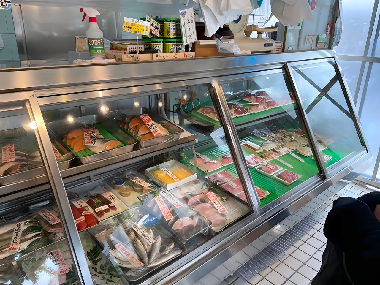 スーパー　魚清野方支店（スーパー）まで100m