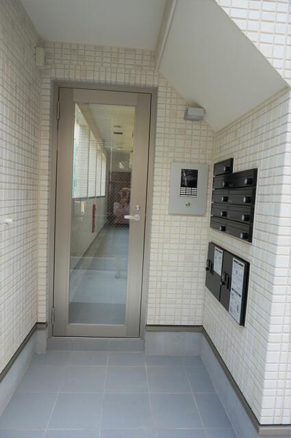 エントランス　※同物件・同タイプの写真です