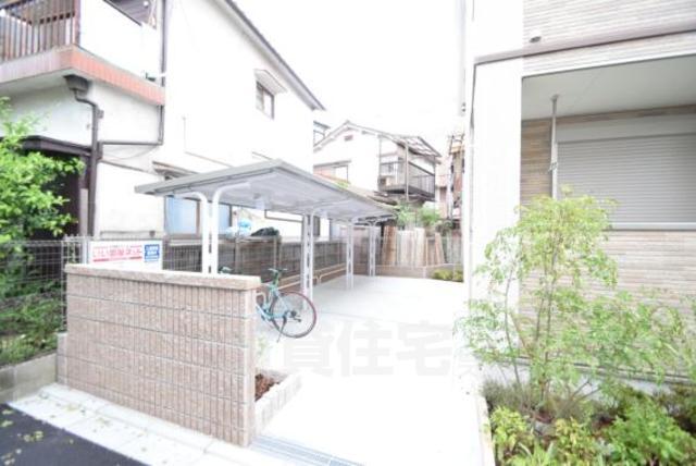 阪急京都線 正雀駅 徒歩12分 2階建 築8年の外観写真