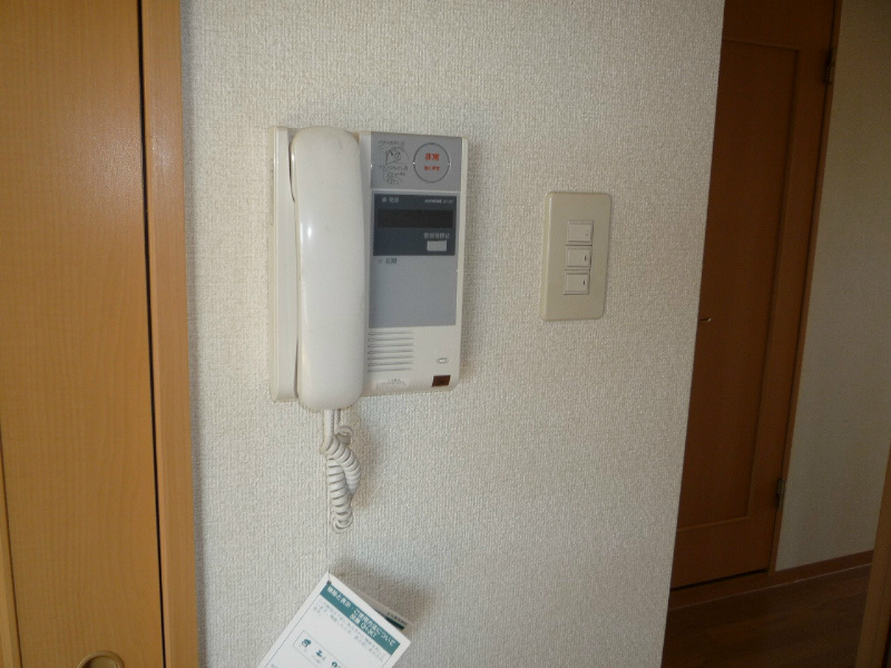 ＪＲ東海道本線 茅ケ崎駅 バス乗車時間：6分 最寄りバス停で下車 徒歩1分 8階建 築23年のその他写真
