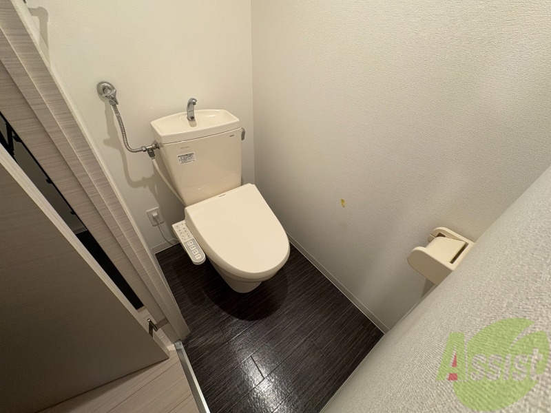 トイレ　トイレです。ウォシュレット付を探している方、おすすめです。