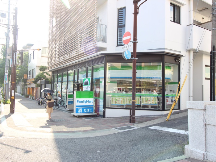 西岡本パレスの周辺写真