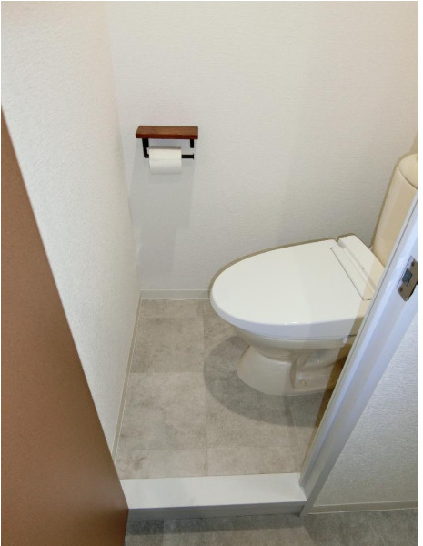 ライオンズマンション西長堀のトイレ写真