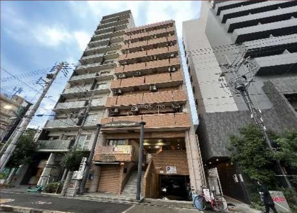 ライオンズマンション西長堀の外観写真