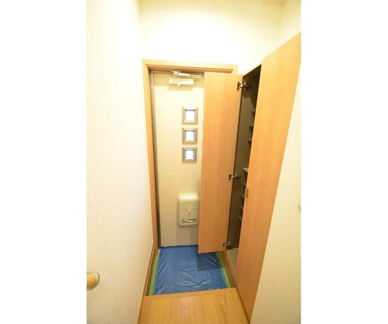 東急東横線 学芸大学駅 徒歩11分 2階建 築11年の玄関写真