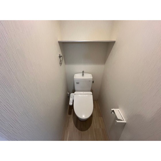 トイレ　別部屋参考写真