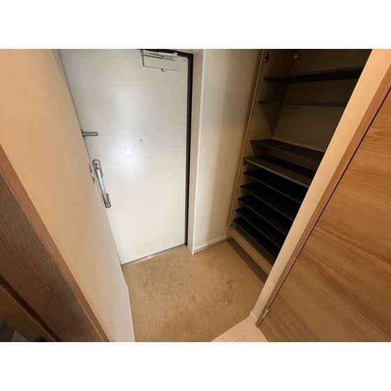 玄関　別部屋参考写真