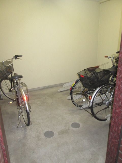 その他共有部分　★★屋内駐輪場★★