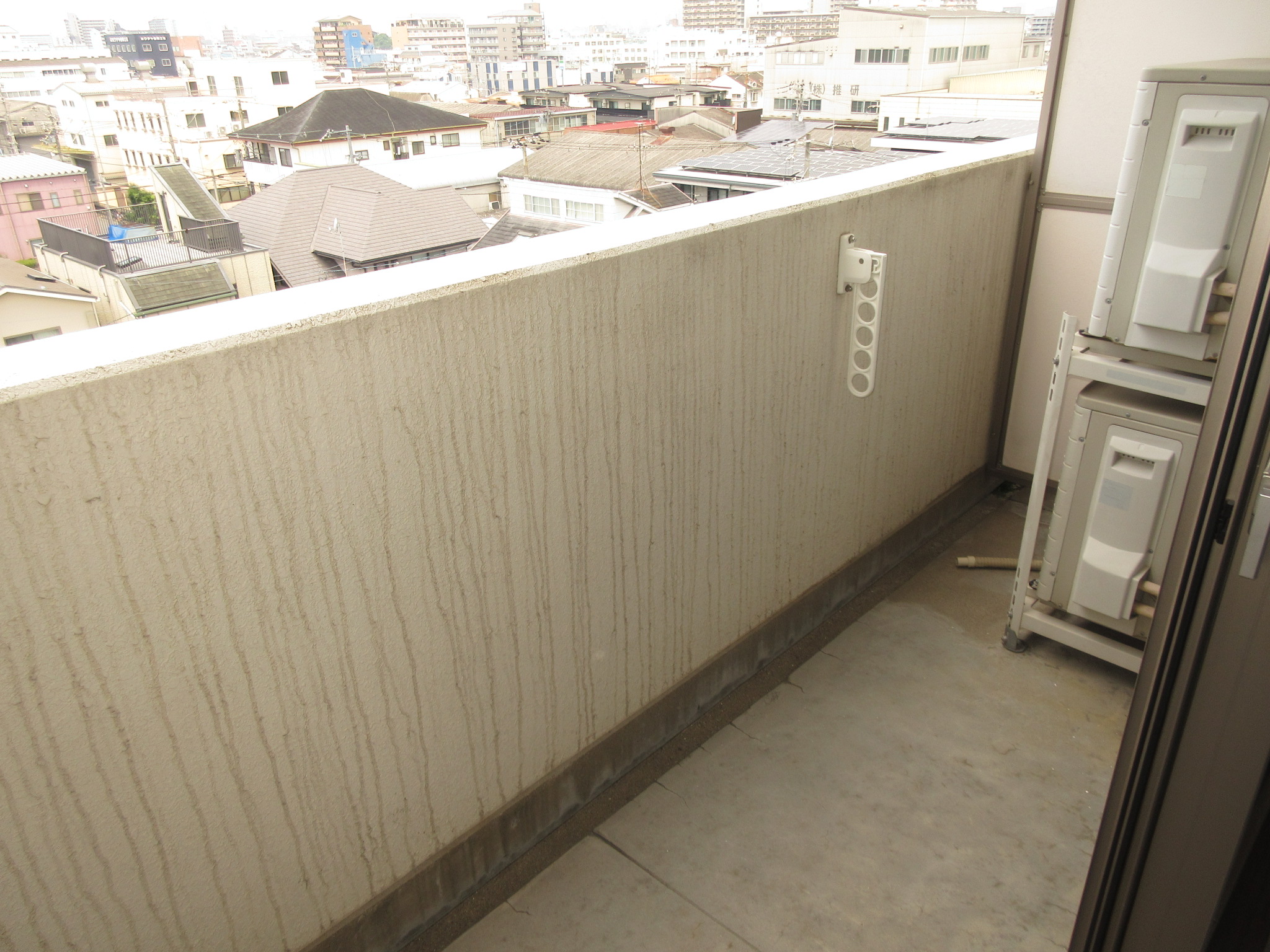 ＪＲ関西本線 加美駅 徒歩2分 6階建 築21年の内装写真
