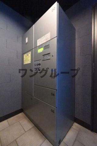 都営三田線 板橋本町駅 徒歩4分 9階建 築18年の外観写真