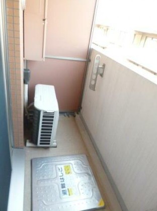 東京メトロ有楽町線 地下鉄赤塚駅 徒歩10分 5階建 築19年の内装写真