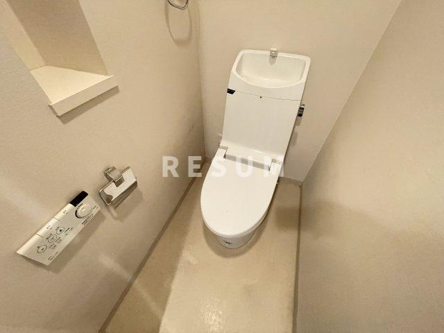 ＪＲ外房線 本千葉駅 徒歩3分 15階建 築18年のトイレ写真