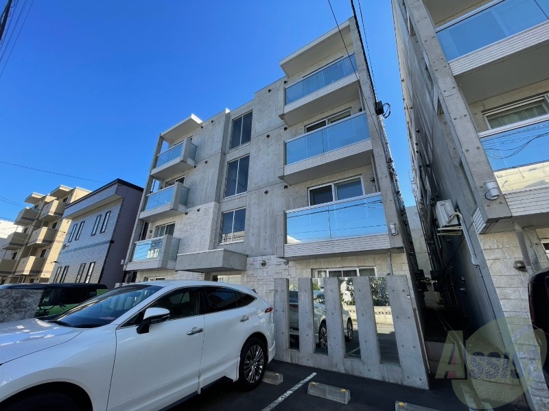 建物外観　札幌市西区発寒三条「リエール発寒南」