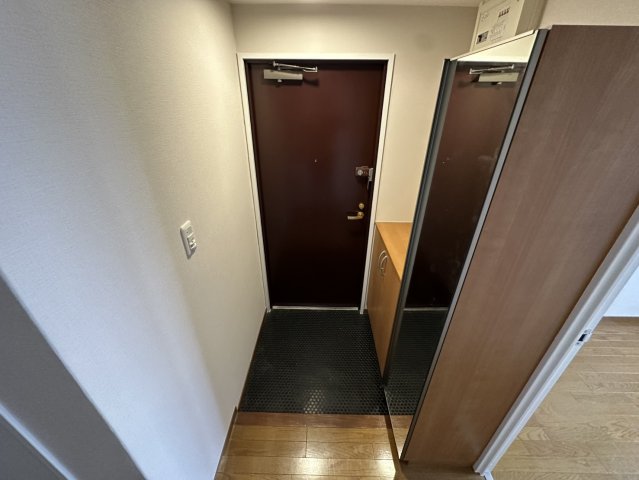 エバーグレイス西宮の玄関写真