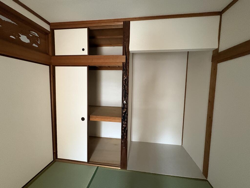 友井1丁目ガレージ付き貸家の内装写真