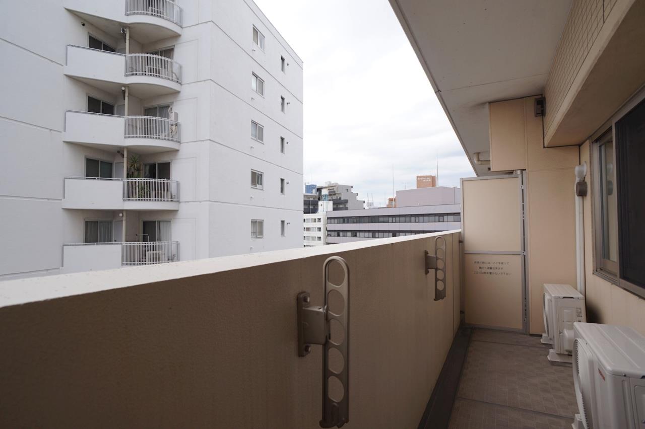 バルコニー　※別部屋の参考写真です。