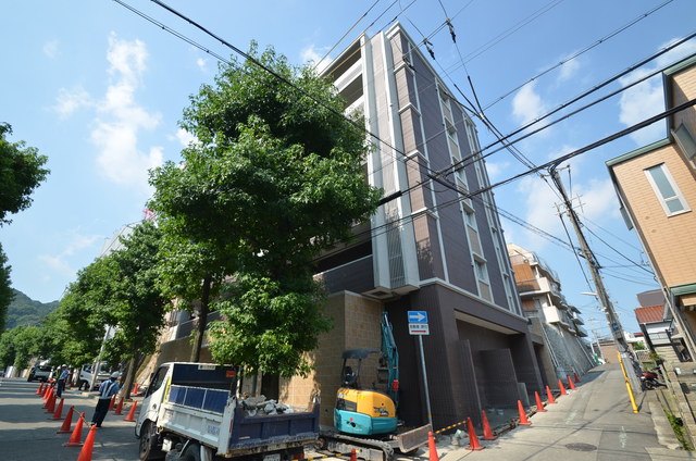 ソルレヴェンテ神戸中山手通の外観写真