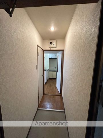 ビッグバーンズマンション南郷の玄関写真