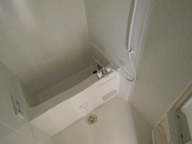 スカイヒル横濱六ッ川B棟の風呂写真