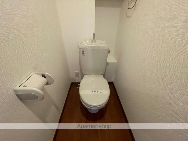 地下鉄中央線 長田駅 徒歩20分 2階建 築16年のトイレ写真