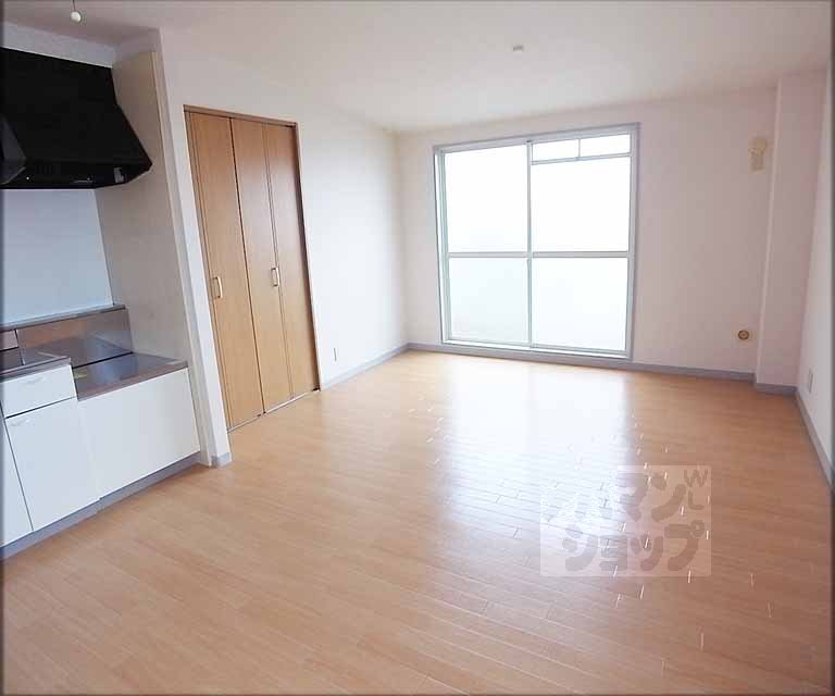 居室・リビング　ＬＤＫ！キレイな室内です。