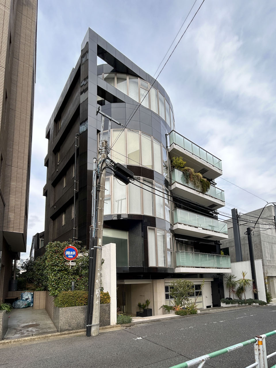 ＪＲ山手線 恵比寿駅 徒歩8分 築23年