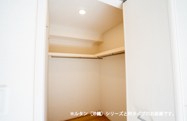 収納　類似物件のイメージ写真となります。現状優先。
