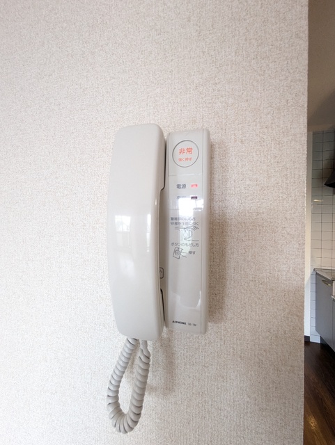 セキュリティ　来訪者と話せるインターホン☆彡