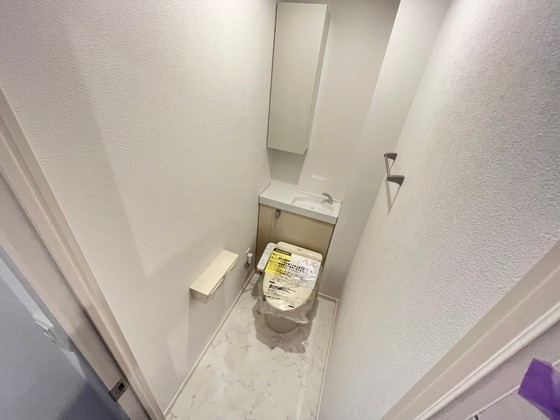 トイレ　※別号室の写真です。
