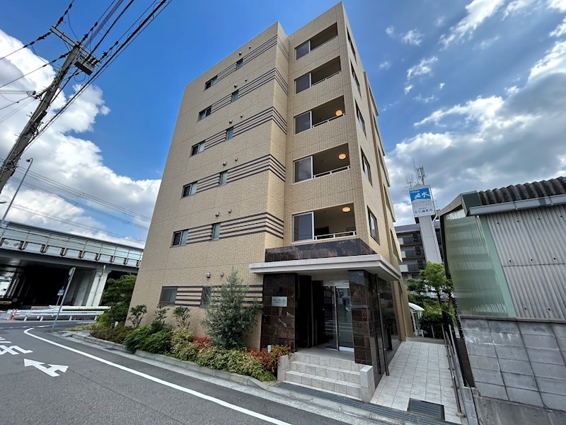 グランアーブル西宮の外観写真