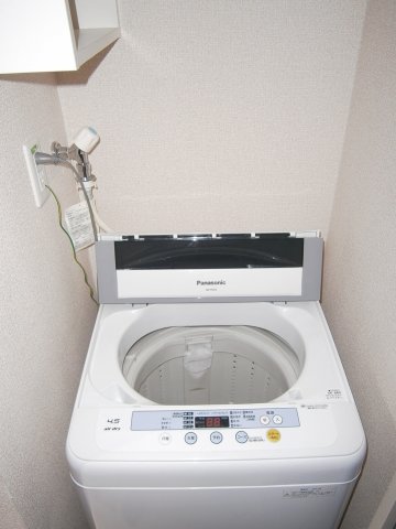 その他設備　洗濯機つき。