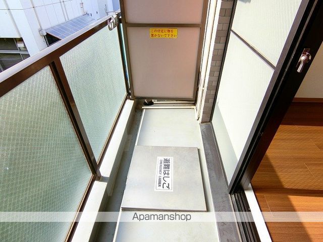 京王線 府中駅 徒歩8分 5階建 築33年の内装写真
