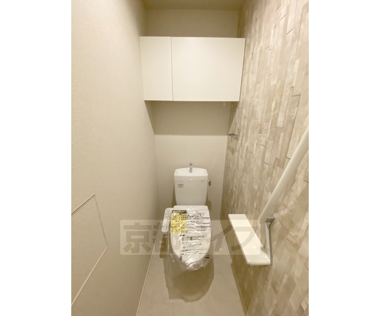トイレ　洗浄機能付きトイレです。