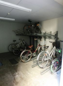 駐車場　駐輪場