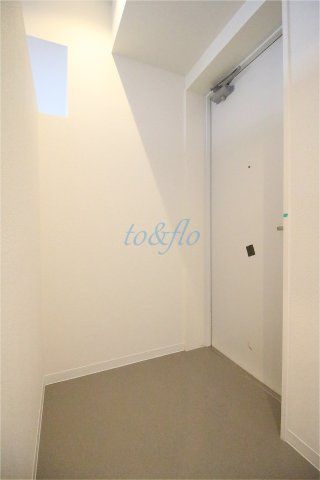 東急田園都市線 溝の口駅 徒歩4分 12階建 築13年の玄関写真