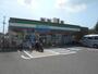 コンビニ　ファミリーマート小松原店様（コンビニ）まで400m