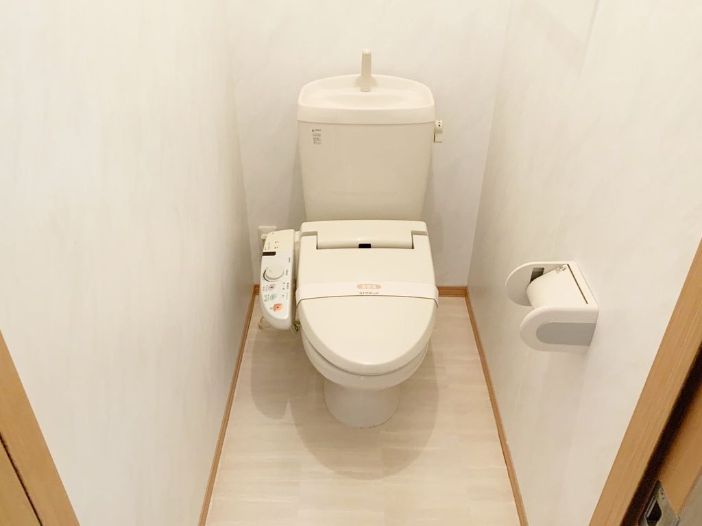 トイレ　トイレ