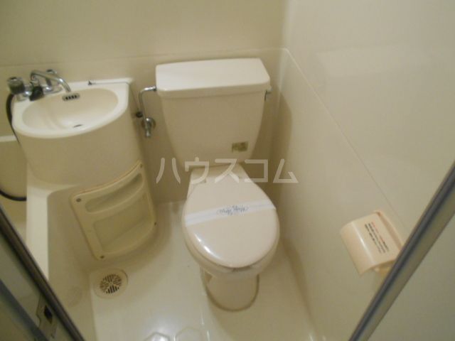 ヤングヴィレッジ嵯峨のトイレ写真
