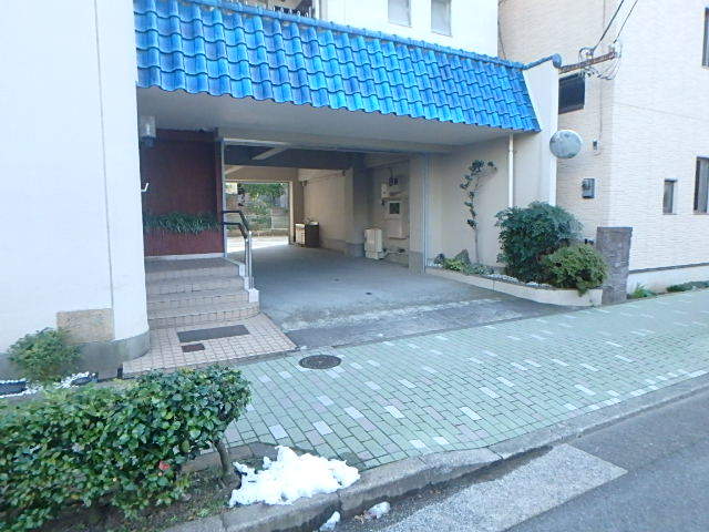 エントランス　エントランス
