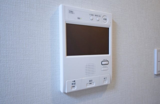 セキュリティ　☆安心のTVモニター付きインターホン☆