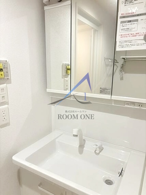 洗面設備　洗面台です。