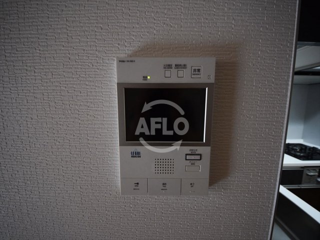 その他設備　リーガル南久宝寺　TV付きインターホン