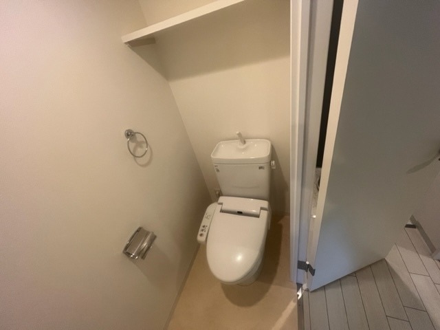 フォース三条のトイレ写真