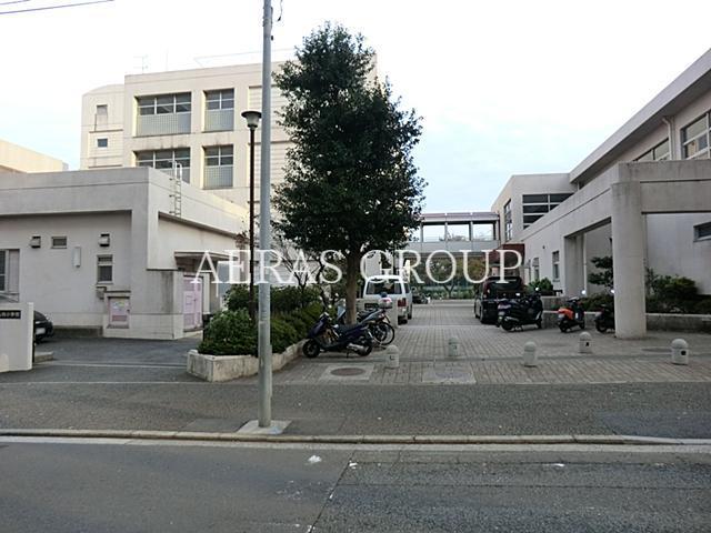 小学校　横浜市立仏向小学校（小学校）まで660m