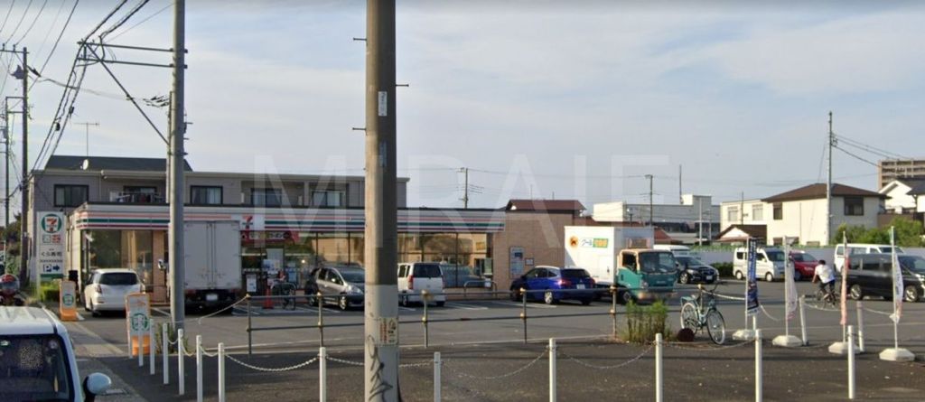 コンビニ　セブンイレブン藤沢石川店（コンビニ）まで370m
