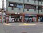 コンビニ　セブンイレブン葛飾青戸3丁目店（コンビニ）まで1002m